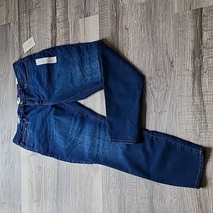 NWT midrise skinny jeans